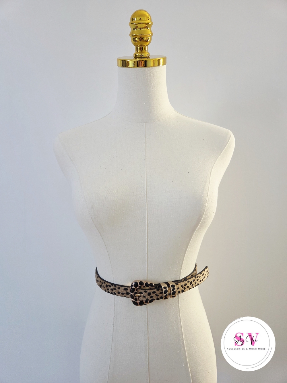 Leopard print belt with gold buckle